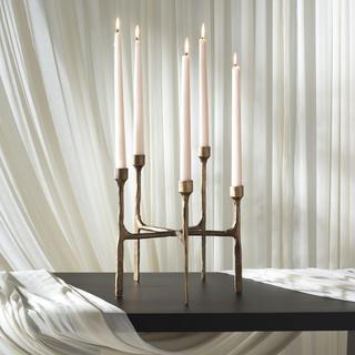 Quyn Candle Centerpiece