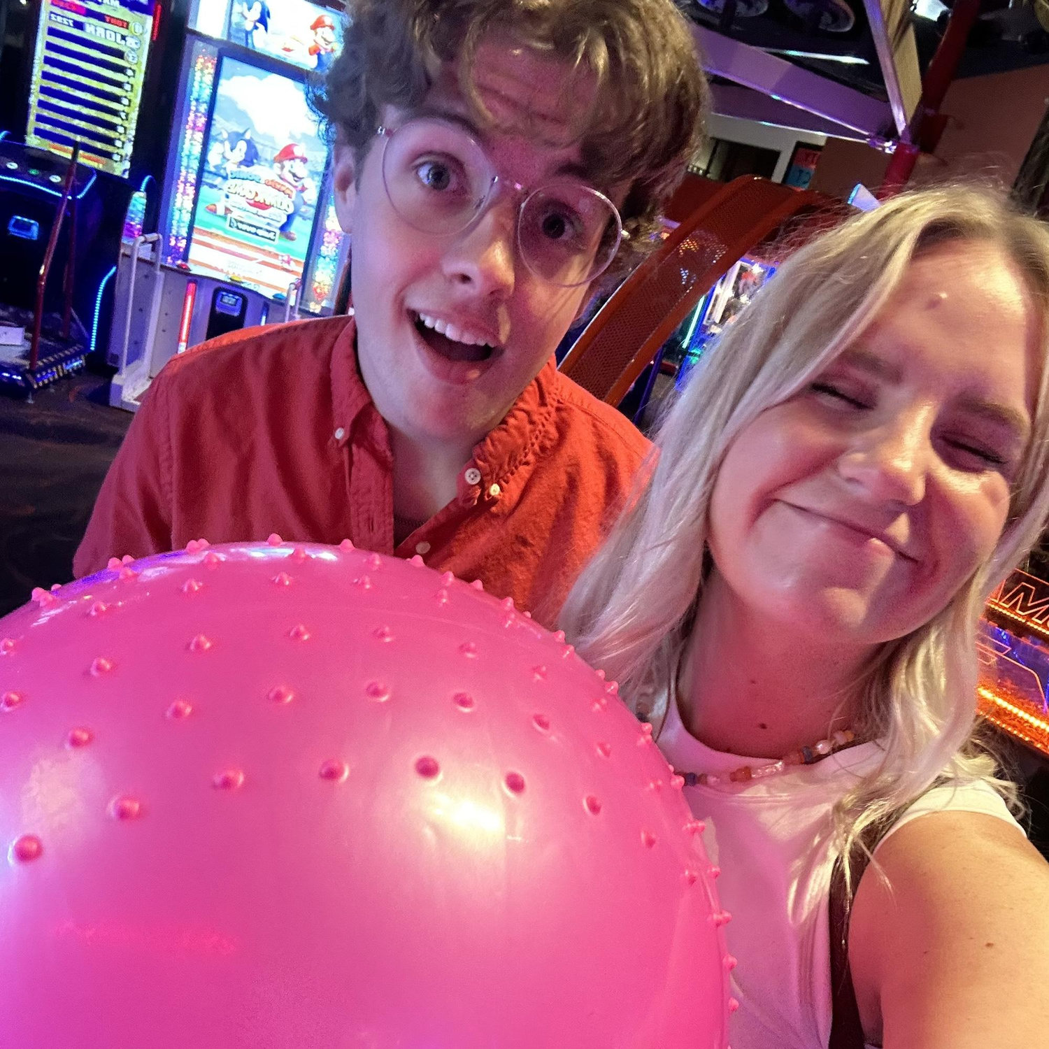 First date....kinda nervous! 🤪