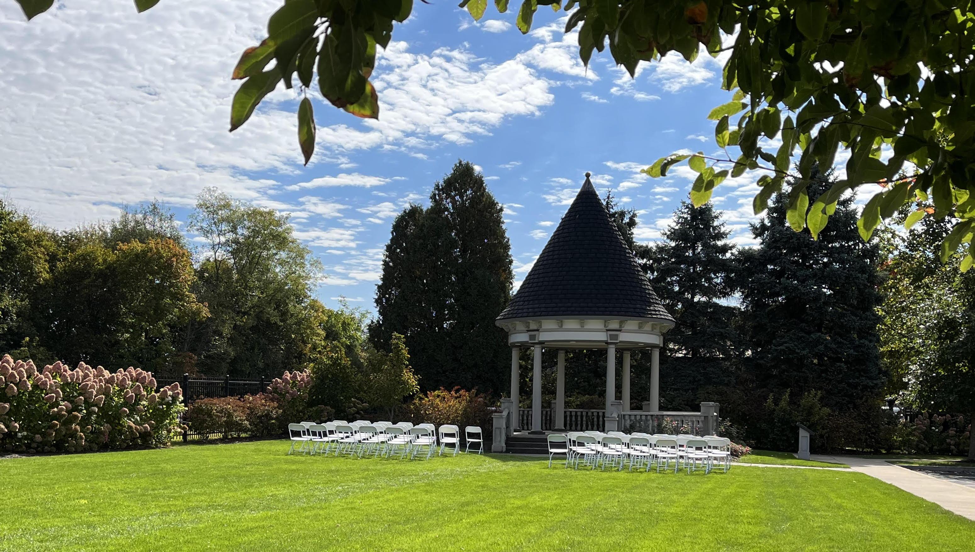 The Wedding Website of Kristen Kingman and Ryan DeRocha