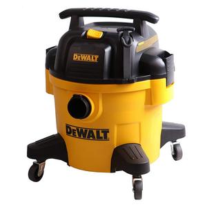 DeWALT 6 Gallon Poly Wet/Dry Vac