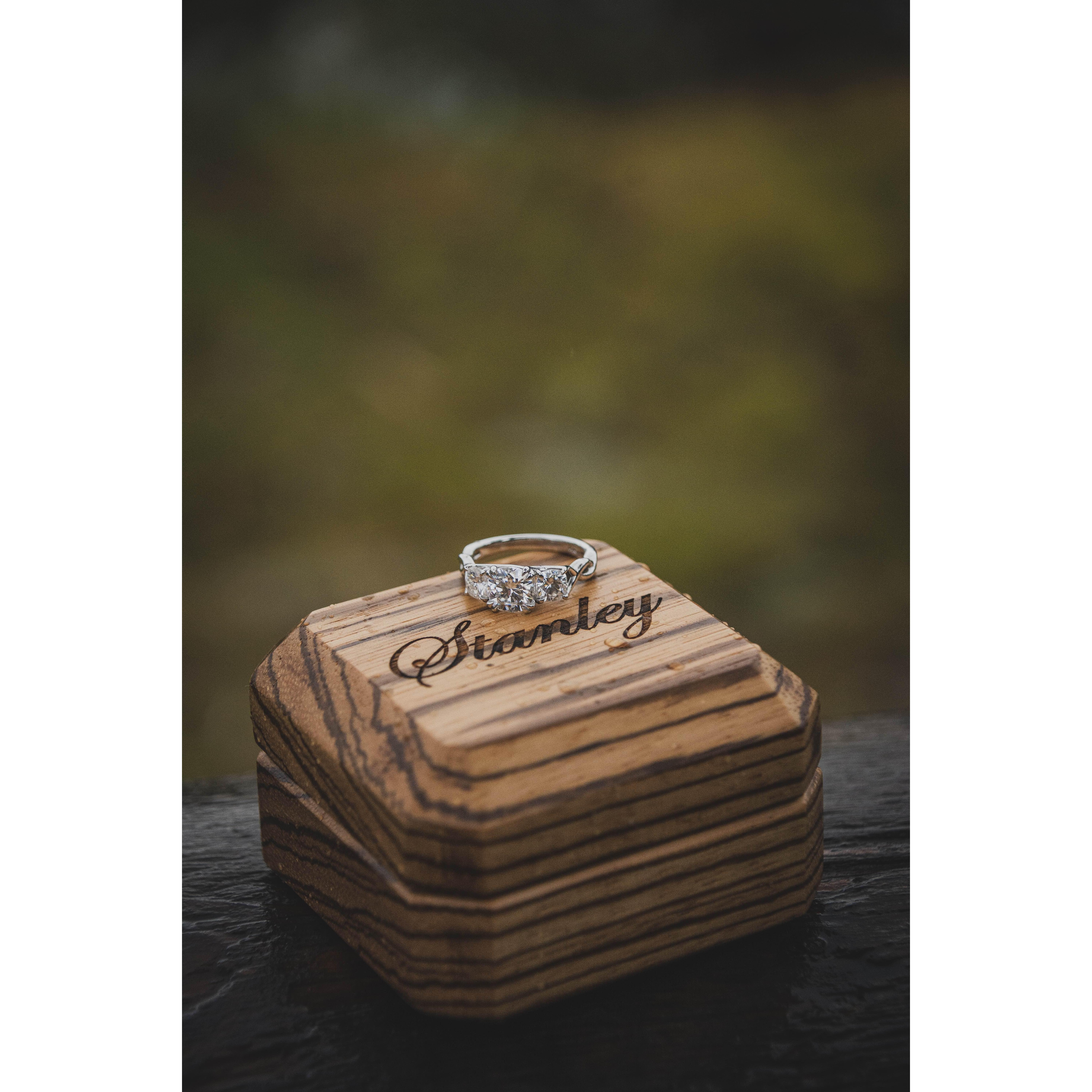 The amazing custom ring box with the beautiful ring!