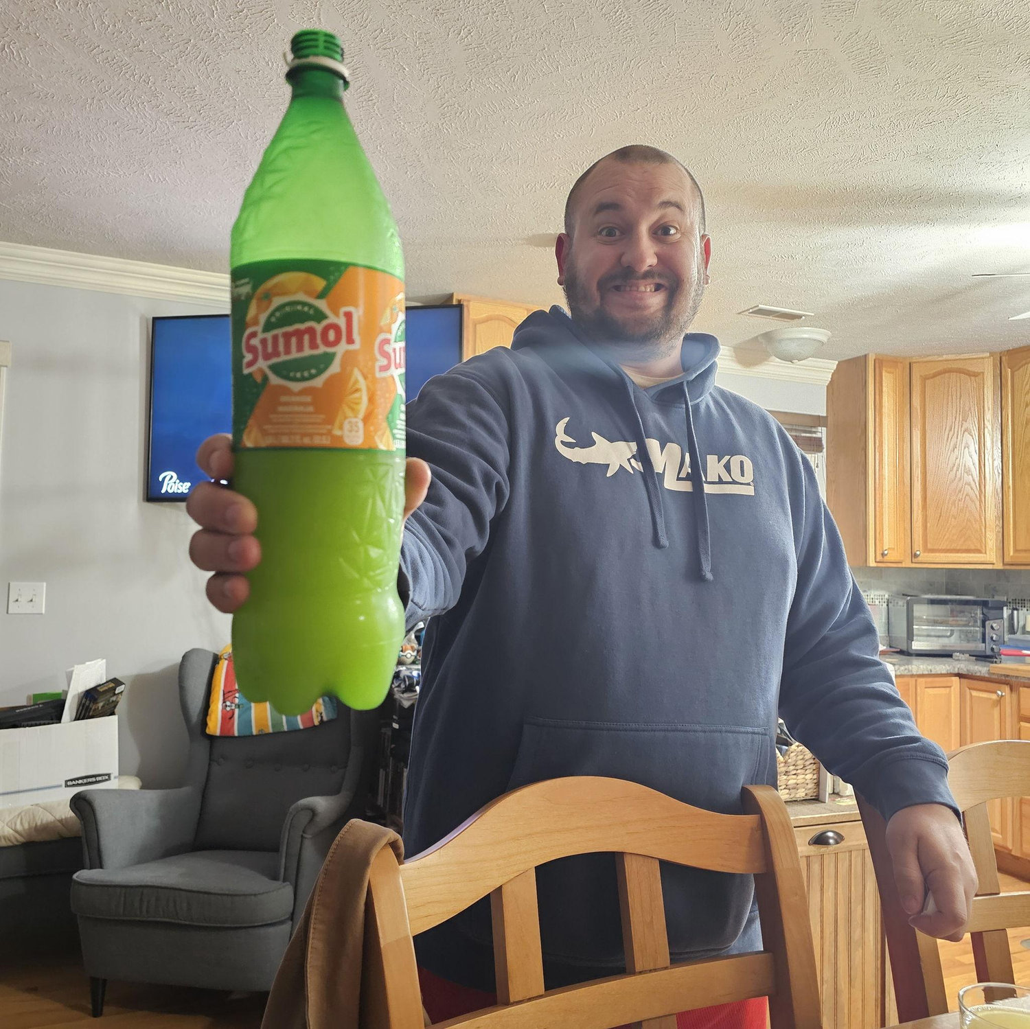 SUMOL! Pineapple is elite, but I love you so I guess you can like orange...