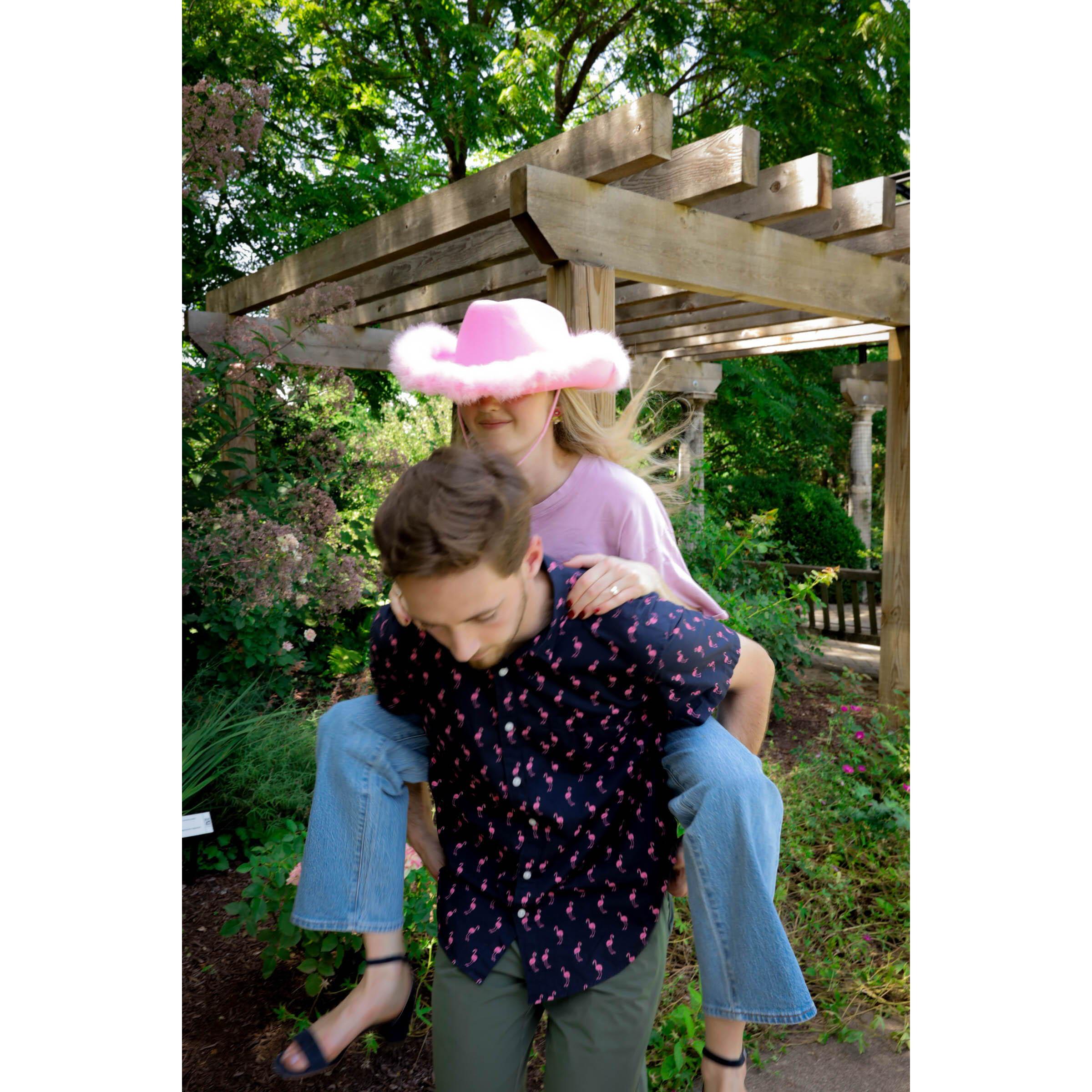 The Fan Favorite engagement photo! Giddyup!
