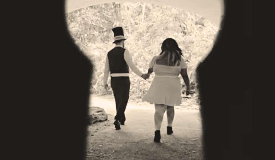 The Wedding Website of Gwendolyn Lacey and Duncan McFarland