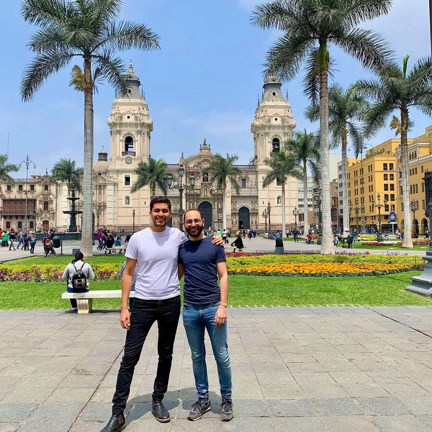 28 de septiembre de 2019. Lima, Perú. El hermano de Andrés, Beto, nos llevó a conocer el centro histórico de Lima durante la primera visita de Miguel al Perú.