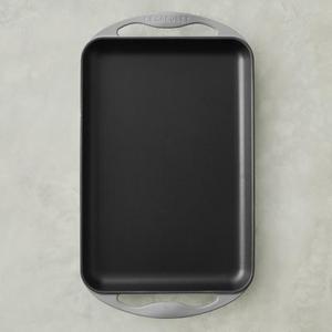 Le Creuset Cast-Iron Skinny Griddle, French Grey