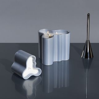 Aalto Water Scented Candle