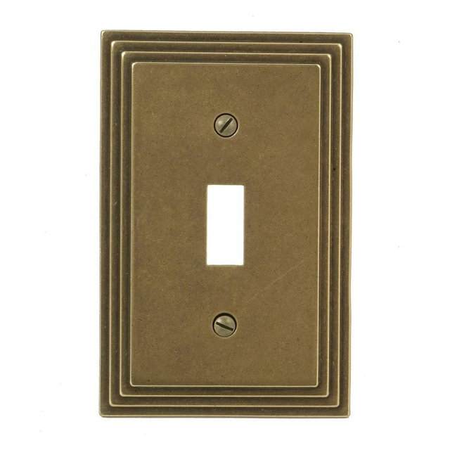 Amerelle Steps Single Toggle Cast Metal Wallplate in Rustic Brass
