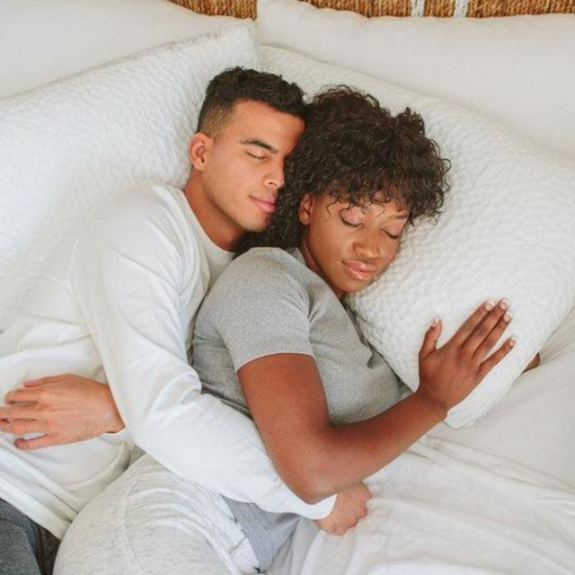 NEST Easy Breather Pillow