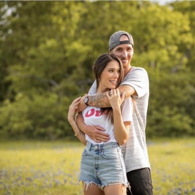 Engagement Photoshoot. Marble Falls, Texas. April, 2021