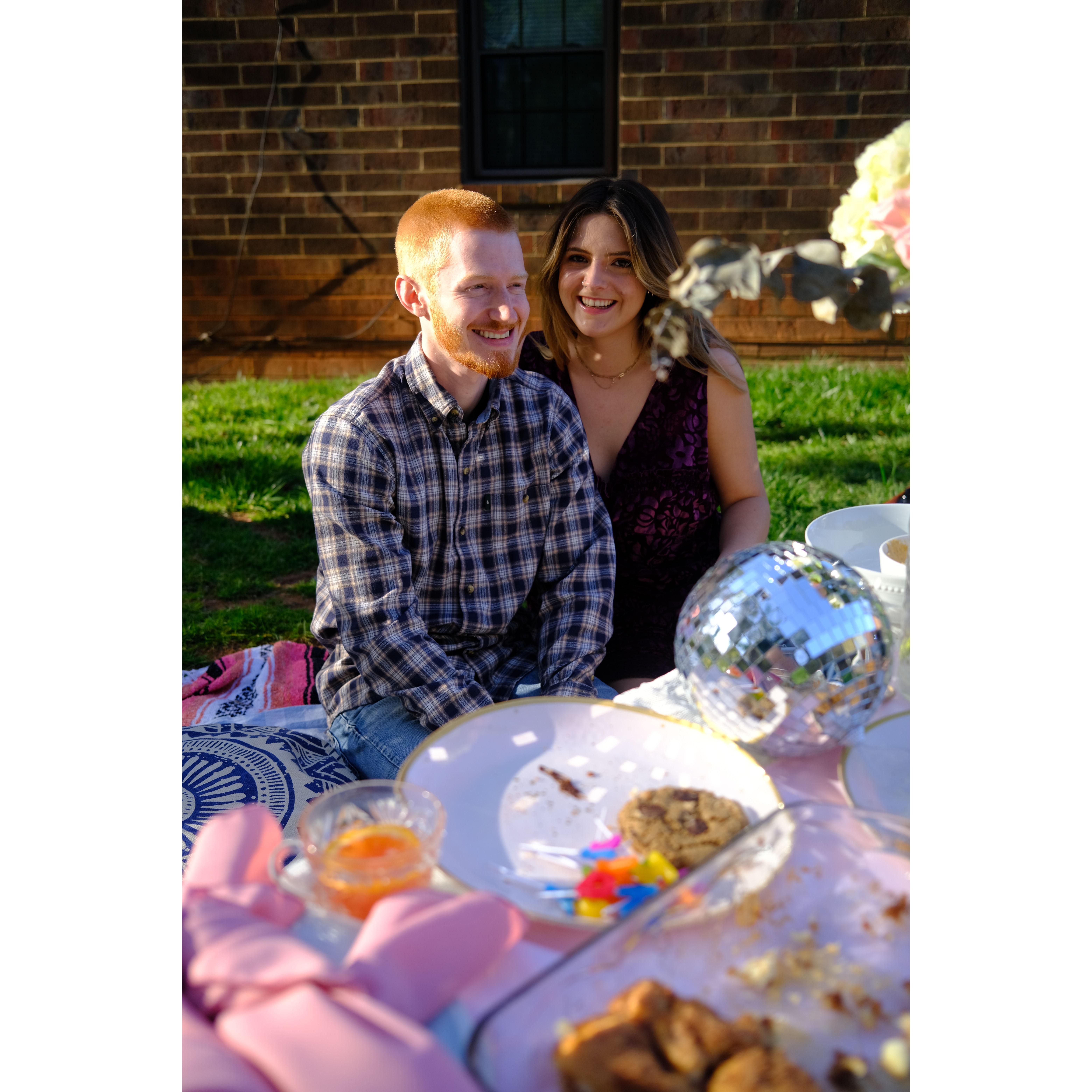 April 3, 2022
Picnic with Sarah's friends