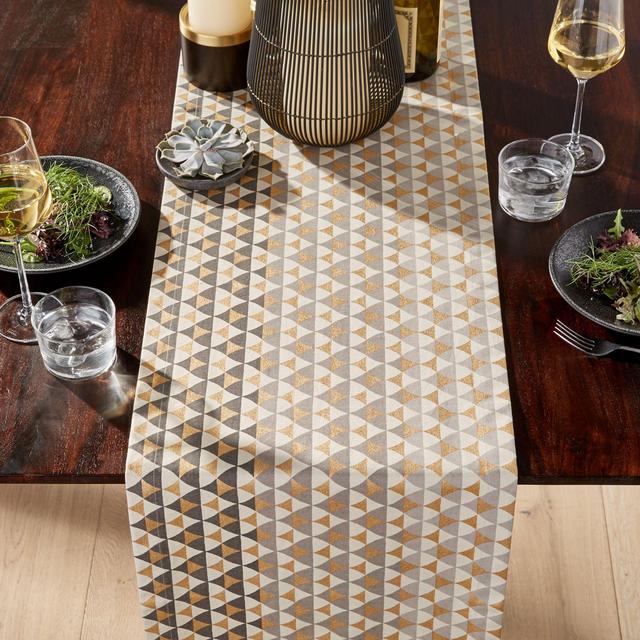 Bauble 90" Metallic Table Runner