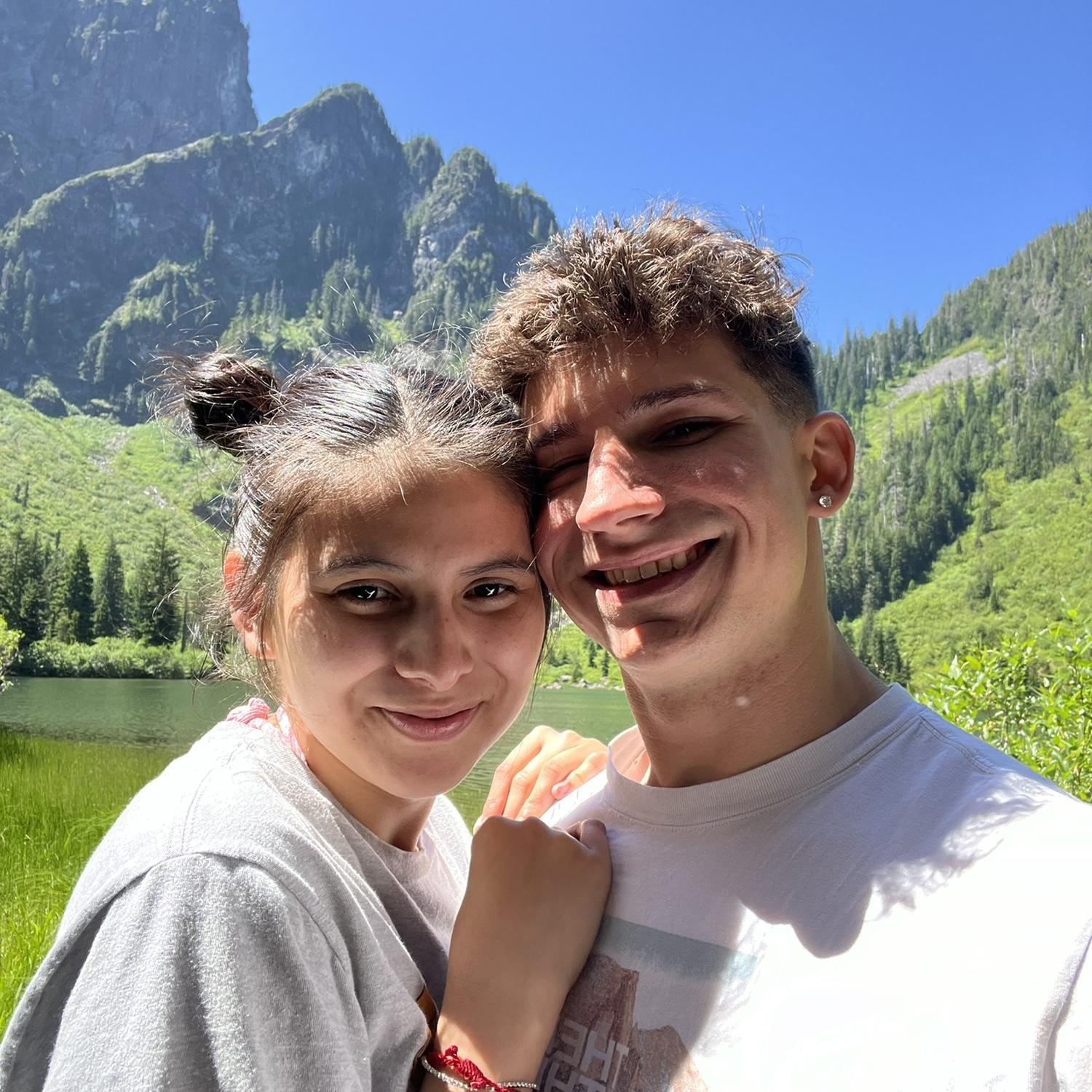 This is the first hike we went on together at Heather Lake! It looks a little different, but it’s also where we took our engagement photos. 🎉❤️
