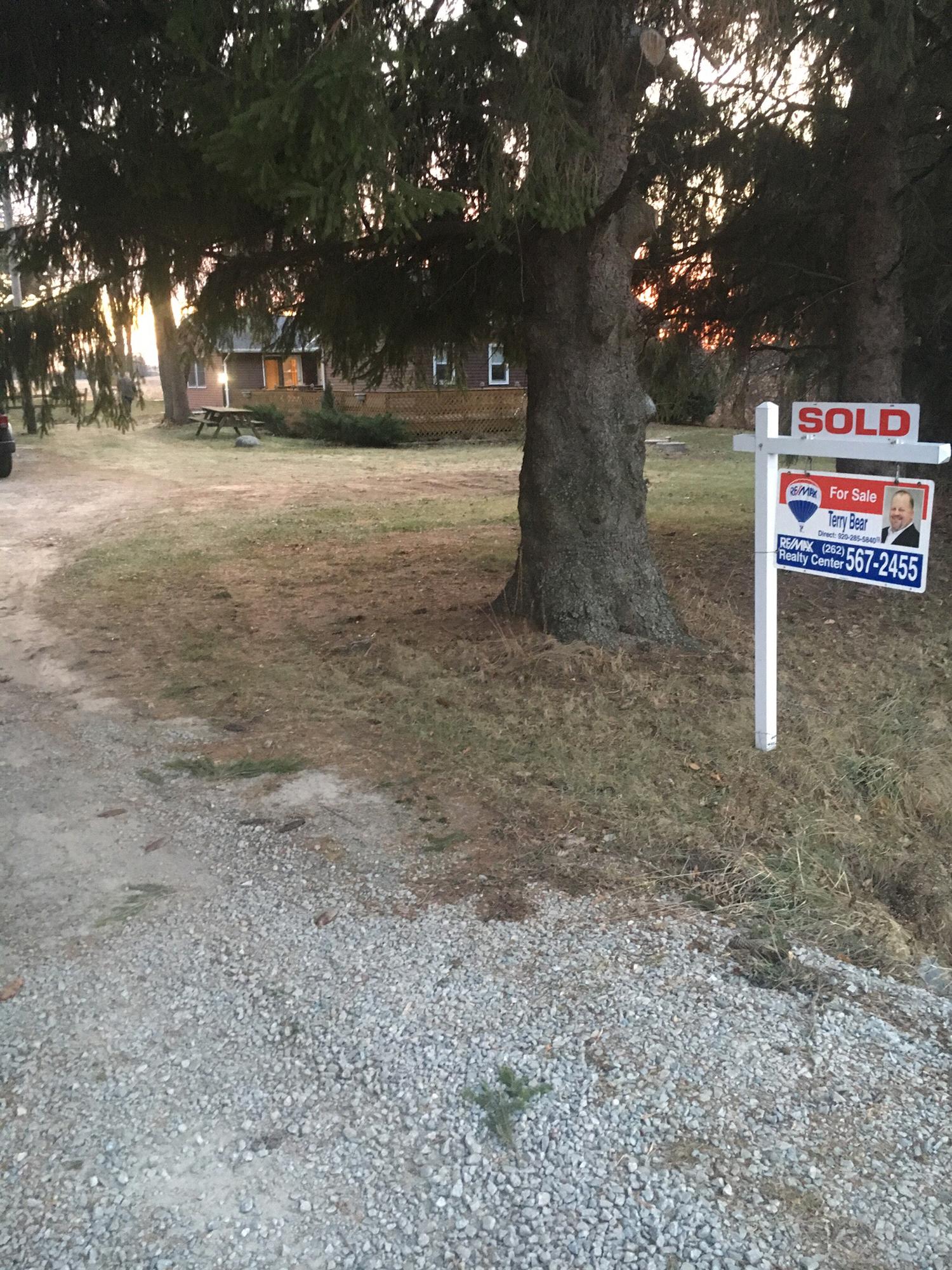 We bought our first house! December 8, 2017