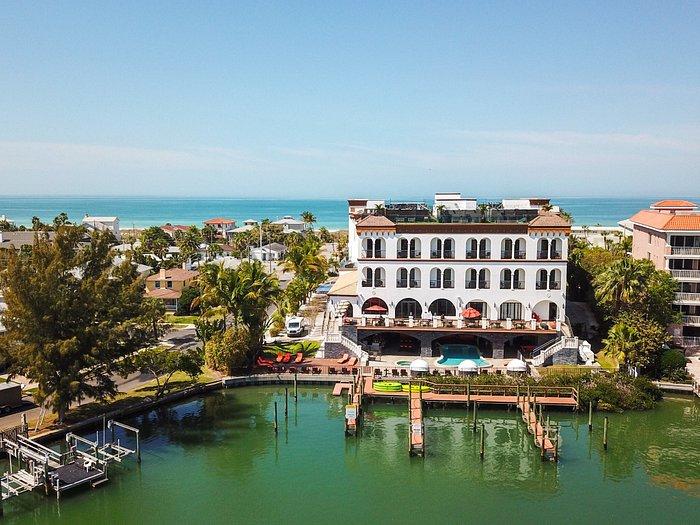 The Wedding Website of Shea Kasianowicz and Philip Joseph