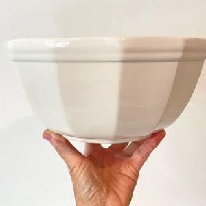 Vintage Pfaltzgraff Heritage White Nesting Mixing Bowls Set of 3