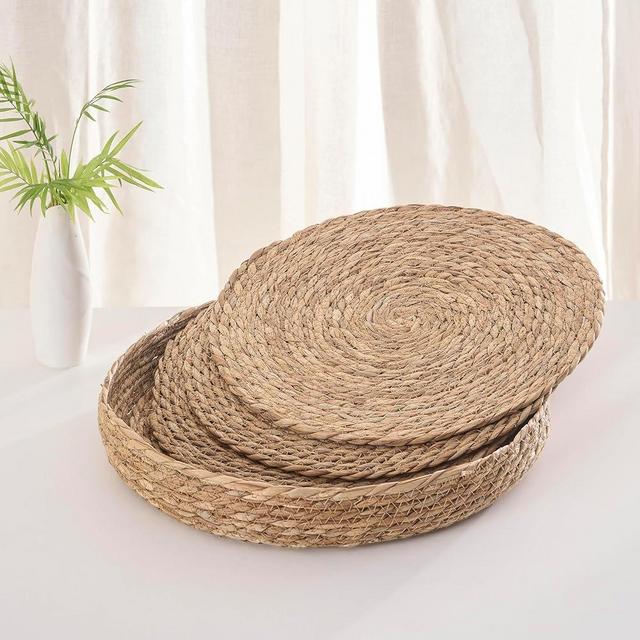 Art PineCone's Woven Wicker Cattail Round Placemats Set of 4 with Holder Included, Non-Slip, and Heat Resistant for Your Perfect Table Decor! (Cattail, 13 inch)