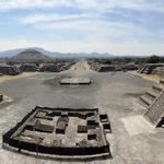 Do: Teotihuacan Pyramids