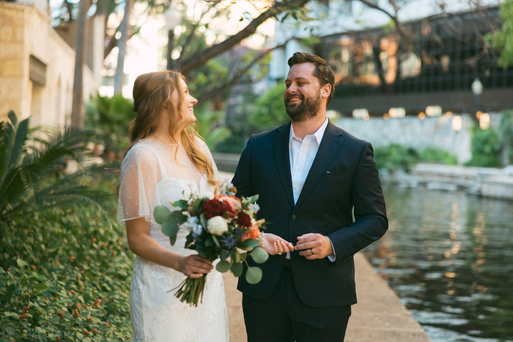 b24850c7-c8ca-46f4-8be8-0e1b88fad849