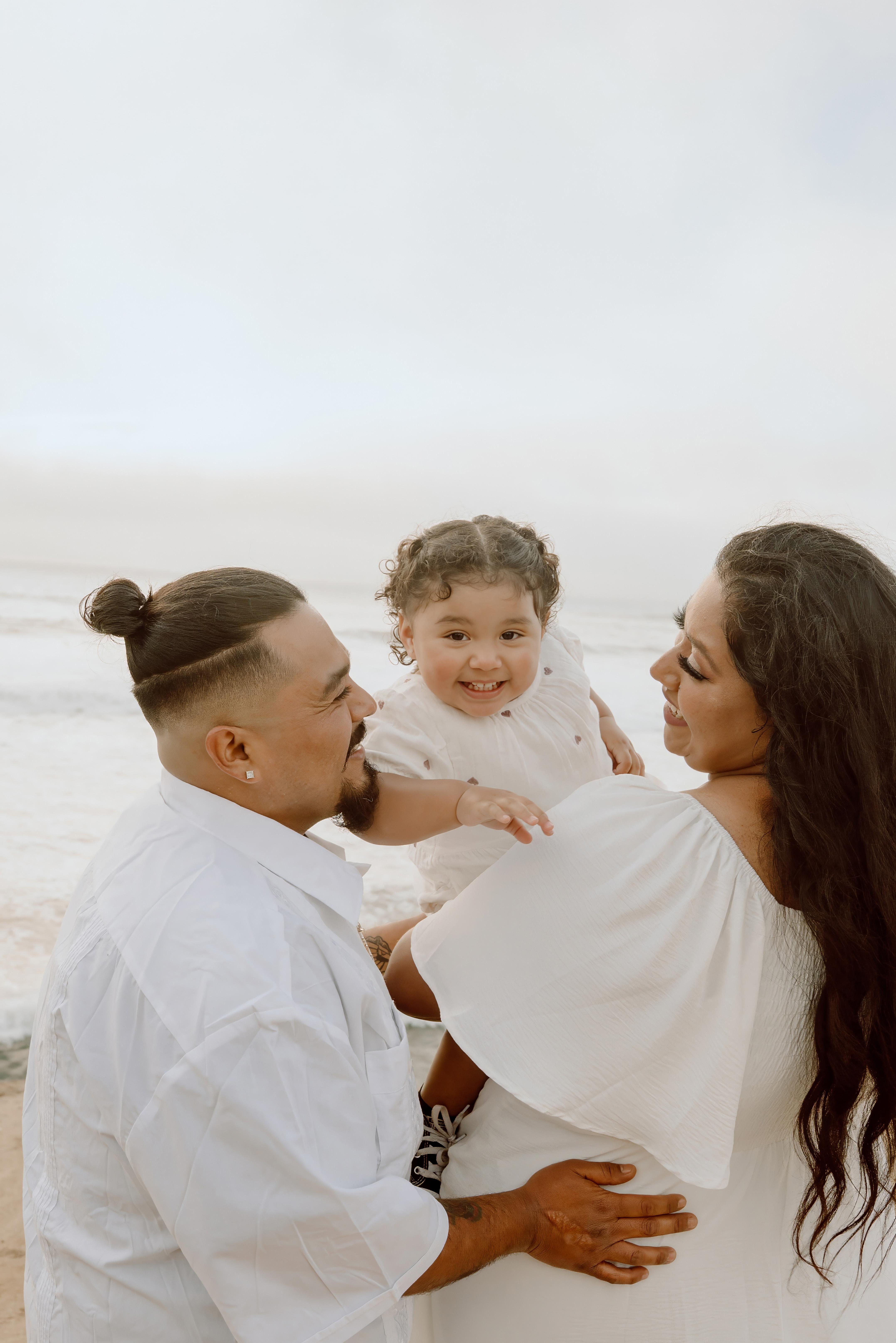 The Wedding Website of Lynda Pliego and Brian Vivar