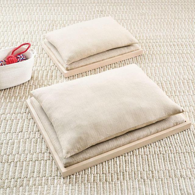 Caymen Pet Base & Pillow Top, Medium/Large