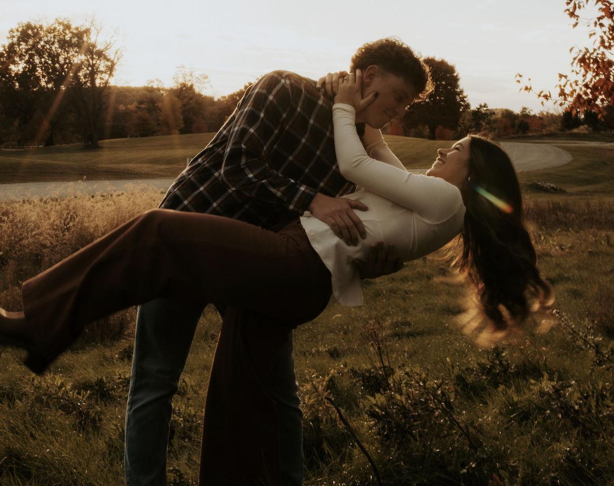 The Wedding Website of Hannah Carpenter and Elliott Warner