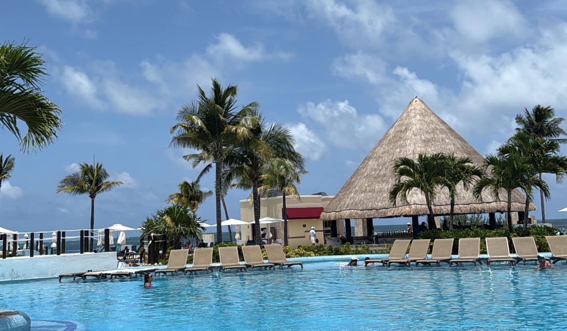 b2545317-0ed7-4194-a0e1-c1c06227c030