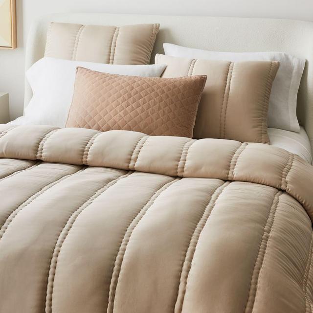 Tencel Variegated Channel Stitch Comforter, King, Sand