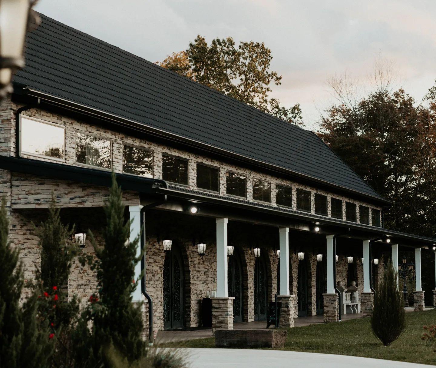 The Wedding Website of Kassie Frohnapfel and Cullen Ebbert