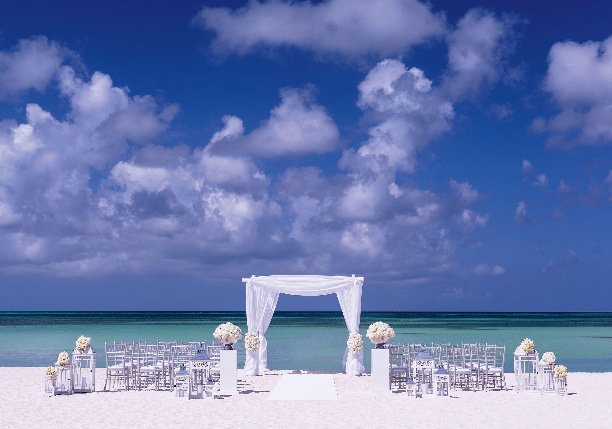 The Wedding Website of Christina Ma and Brian Labbe