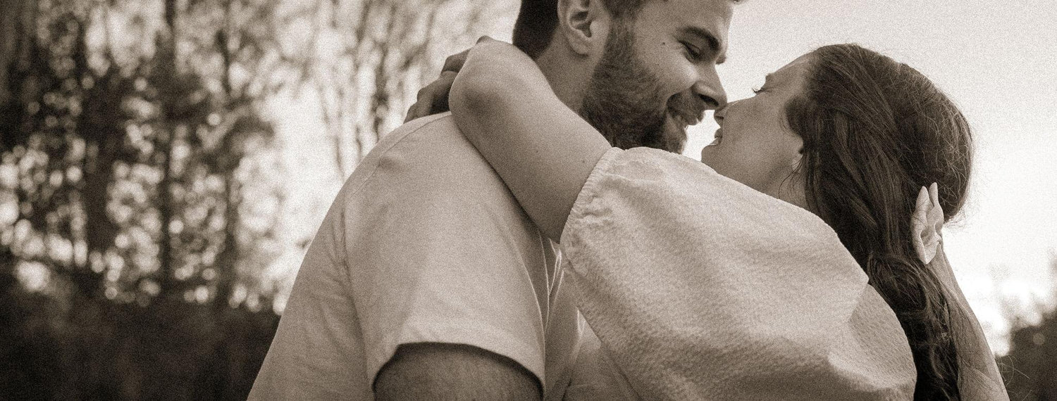 The Wedding Website of Devon Frasca and Justin Sims-Frazer