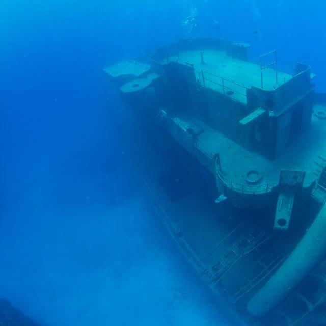 Wreck of the Kittiwake Grand Cayman, Cayman Islands 2016