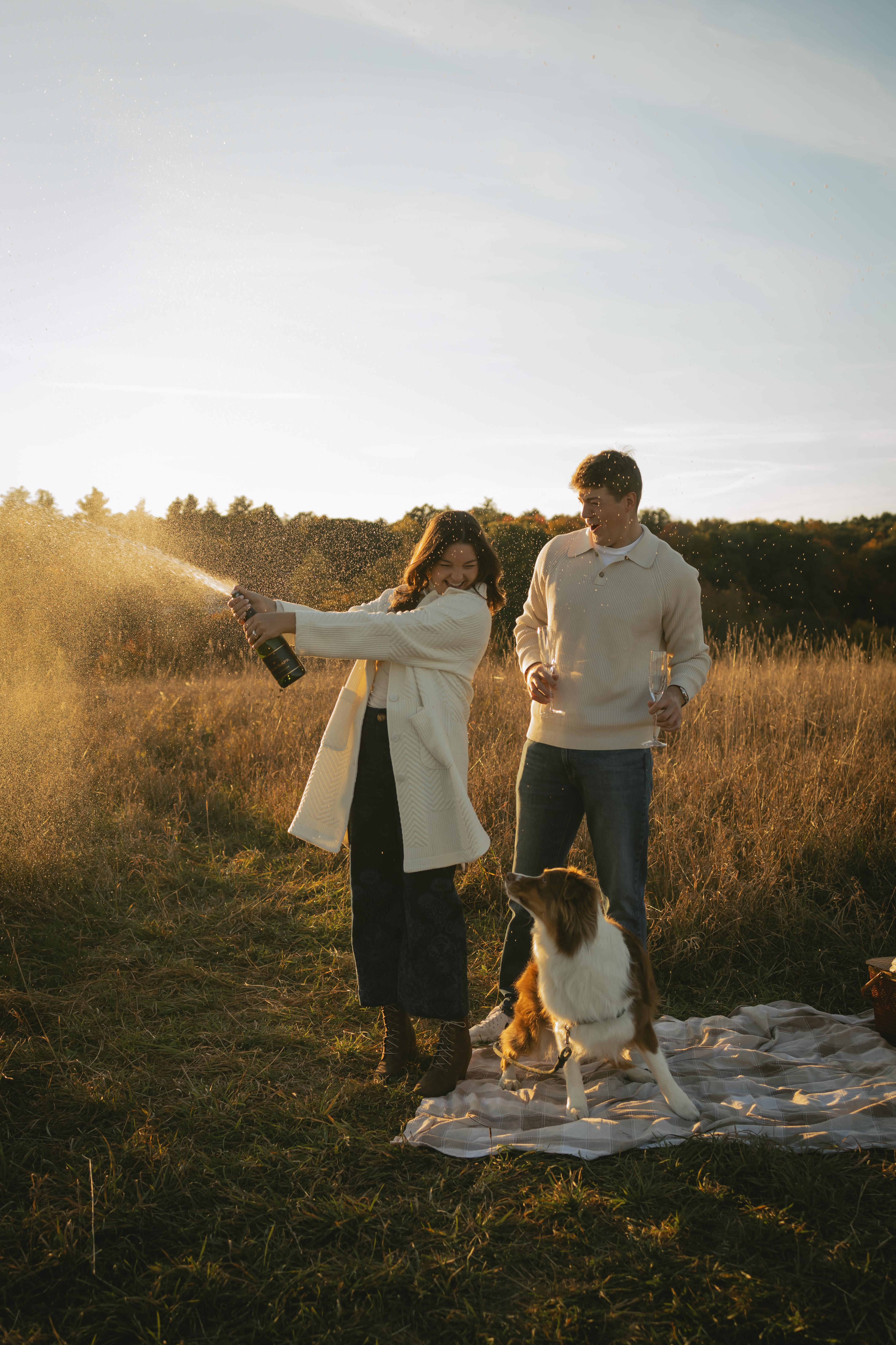 The Wedding Website of Jacquelyn Lyons and Griffin Burkey