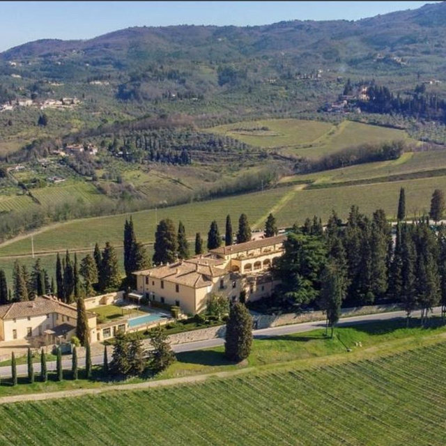 Chianti and San Gimignano 2 Wineries and Lunch Tour by Tours of Tuscany