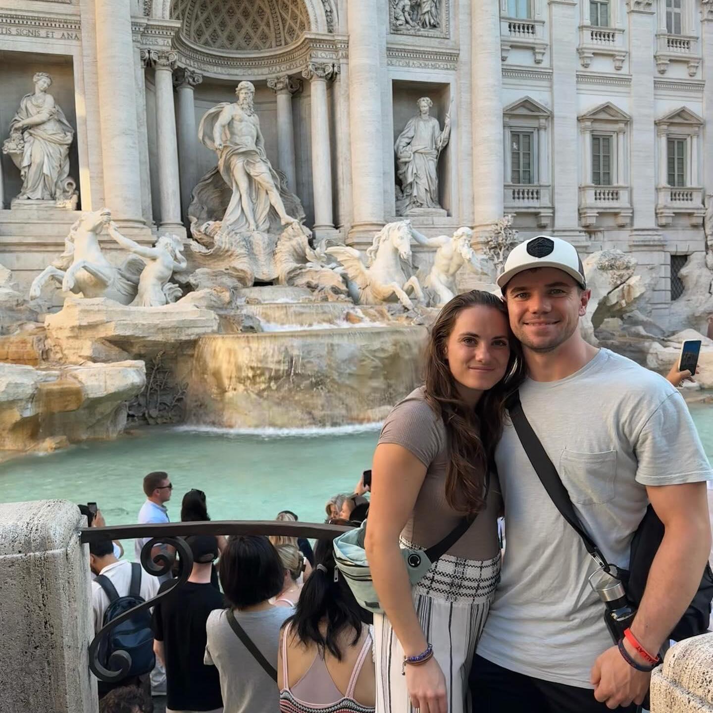 Trevi Fountain - Italy