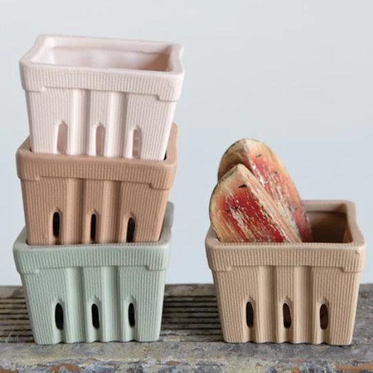 Stoneware Berry Bowls | 4 Colors