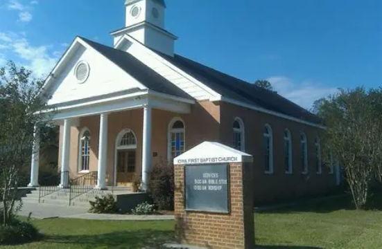 The Wedding Website of Noah Starnes and Arianna Bradley