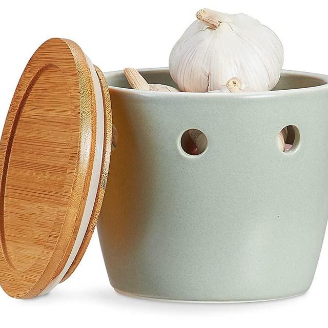 ONEMORE Garlic Keeper with Lid, Ceramic Garlic Saver 5 inch, Garlic Keeper for Counter, Light Green