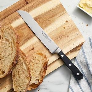 Henckels CLASSIC 7-inch Bread Knife