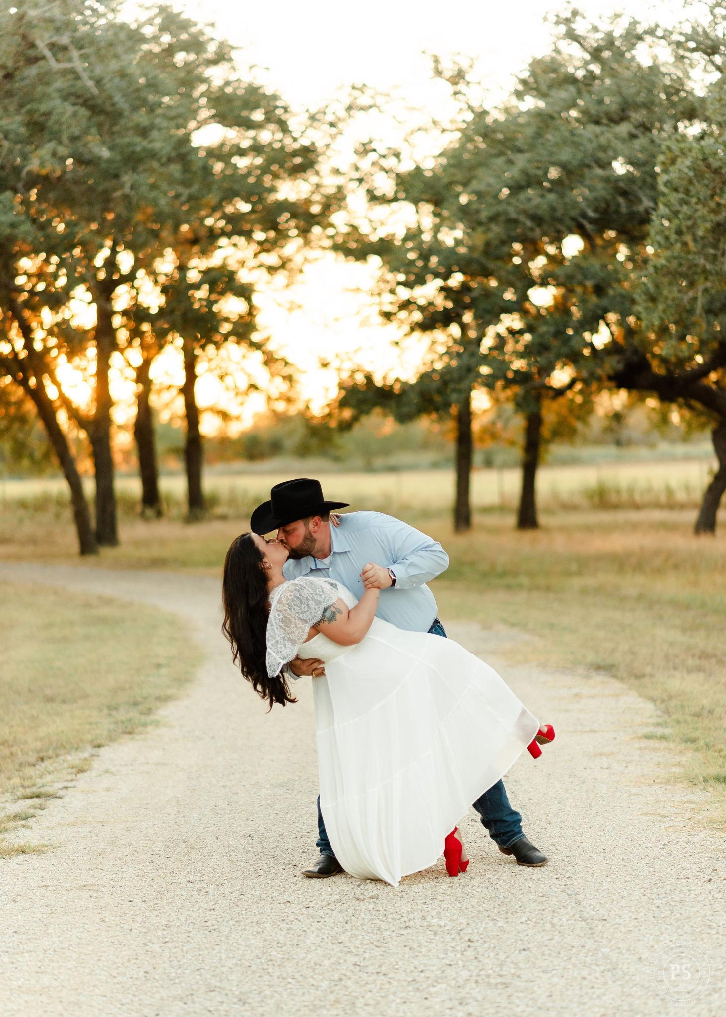 The Wedding Website of Morgan Goodman and Jacob Abney