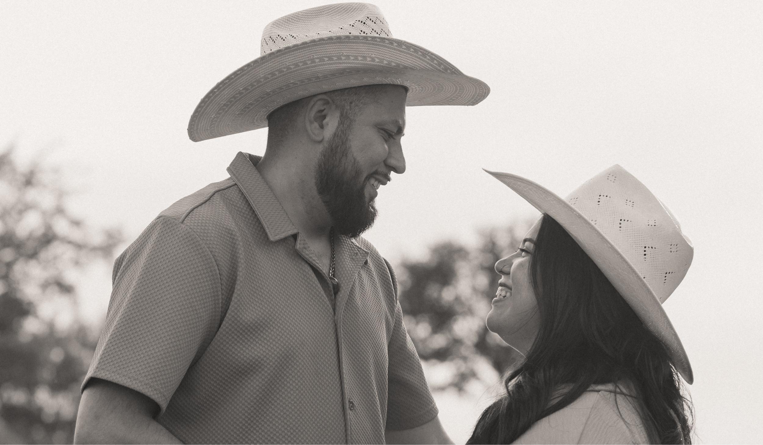 The Wedding Website of Jenny Hernandez Solis and Elias Deleon
