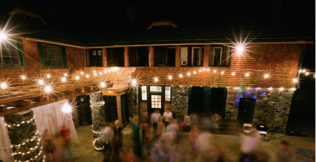 The Wedding Website of Nicholas Mansuetti and Jula Scott