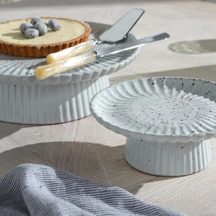 Blue Pheasant, Lulu 2-Piece Cake Serving Set | Zola