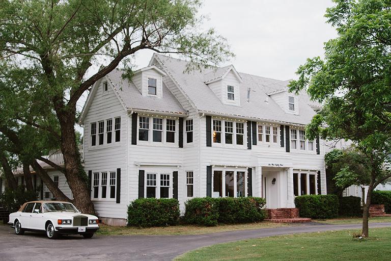 The Wedding Website of Jaclyn King and Giovani Sanchez