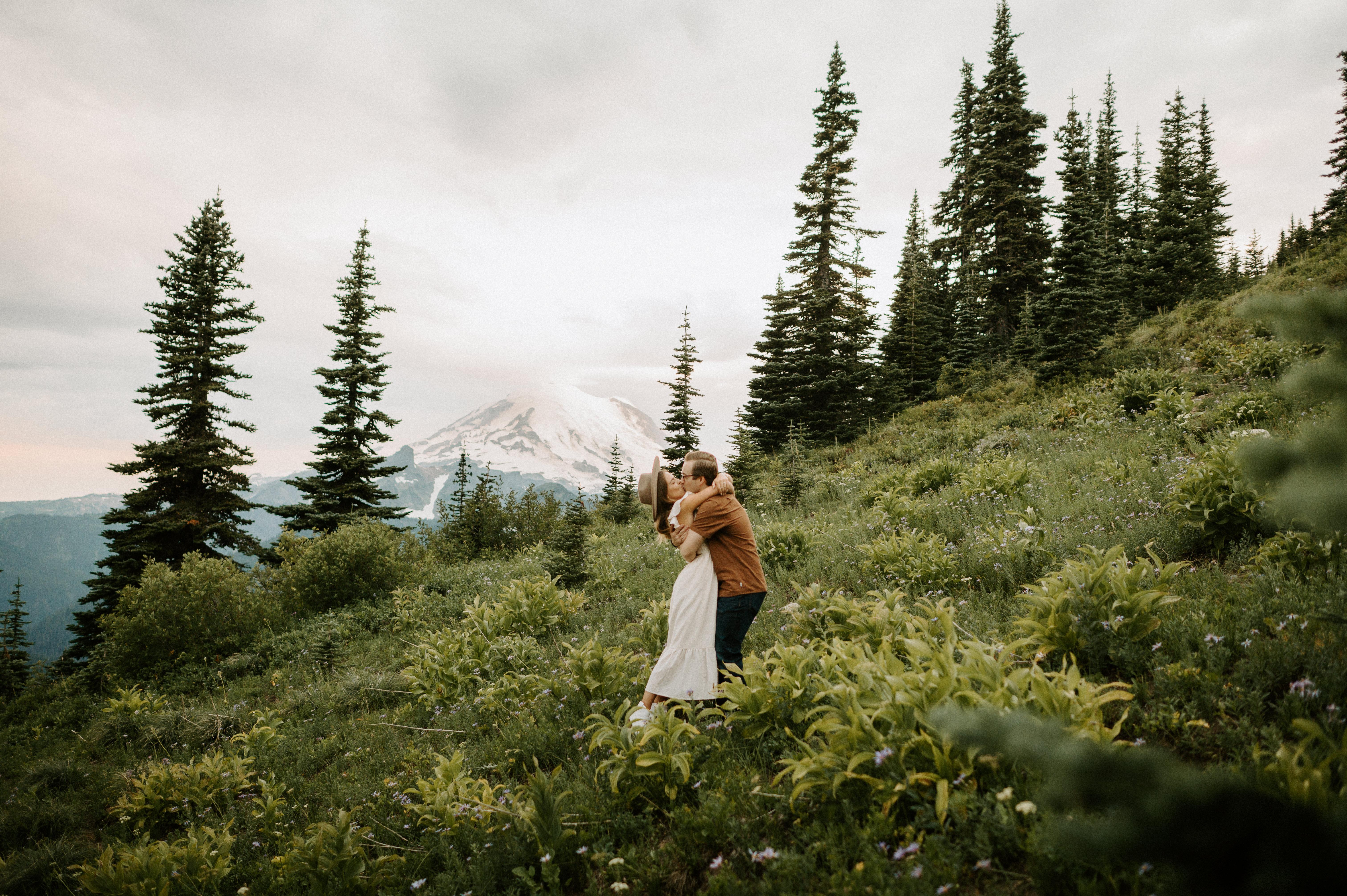 The Wedding Website of Cassidy Cloward and Brendan Ryder