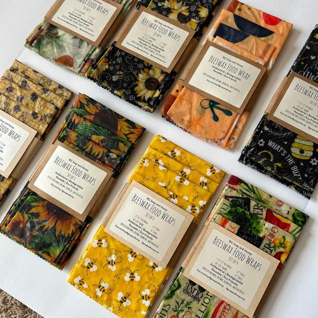 Beeswax Food Wrap Set of 4 - 6 patterns to choose from- Reusable Food Wraps - Food Storage - Green Living - Eco Friendly Kitchen