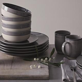 Solid 16-Piece Dinnerware Set, Service for 4