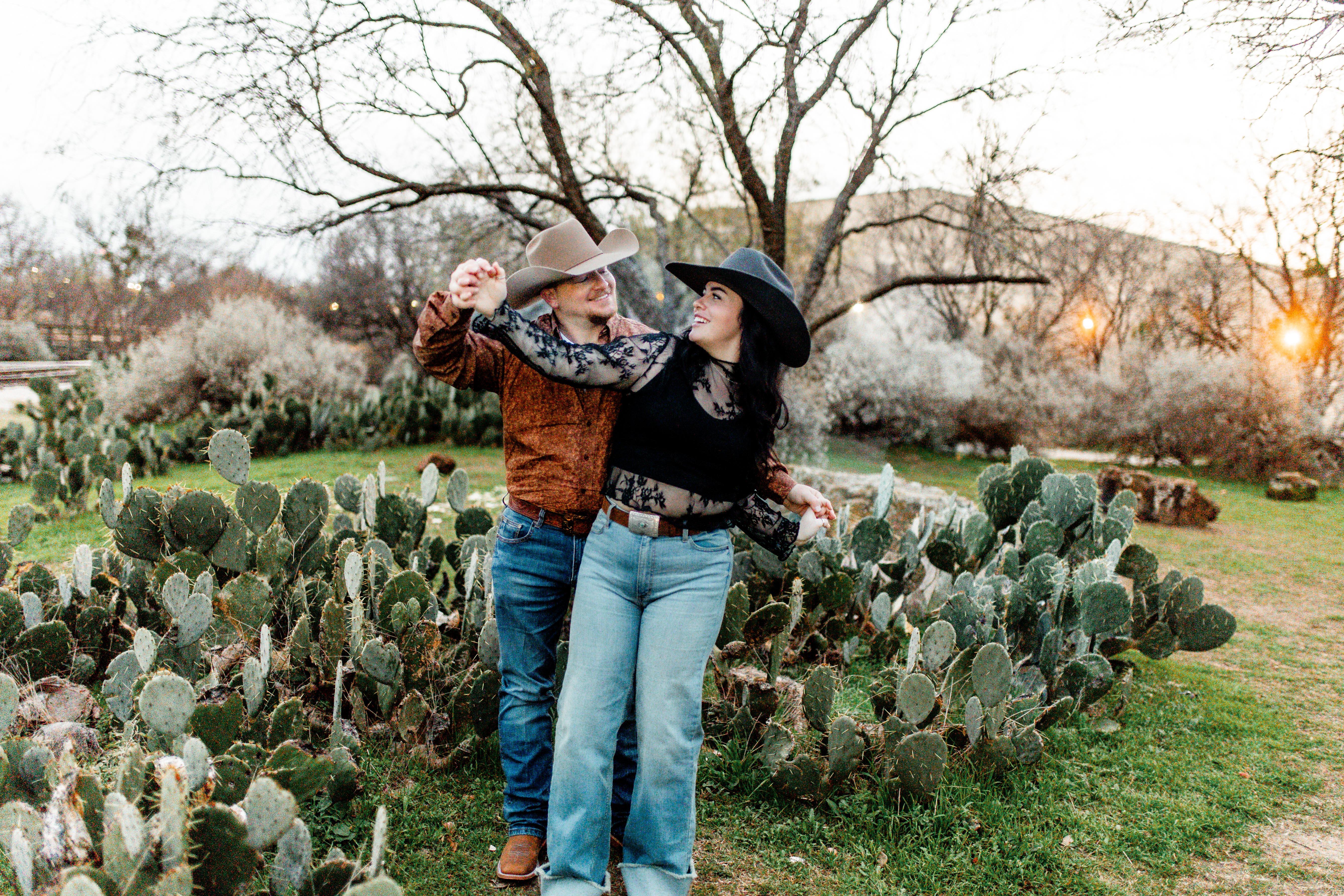 The Wedding Website of Baylee Anderson and Dillon Roberts