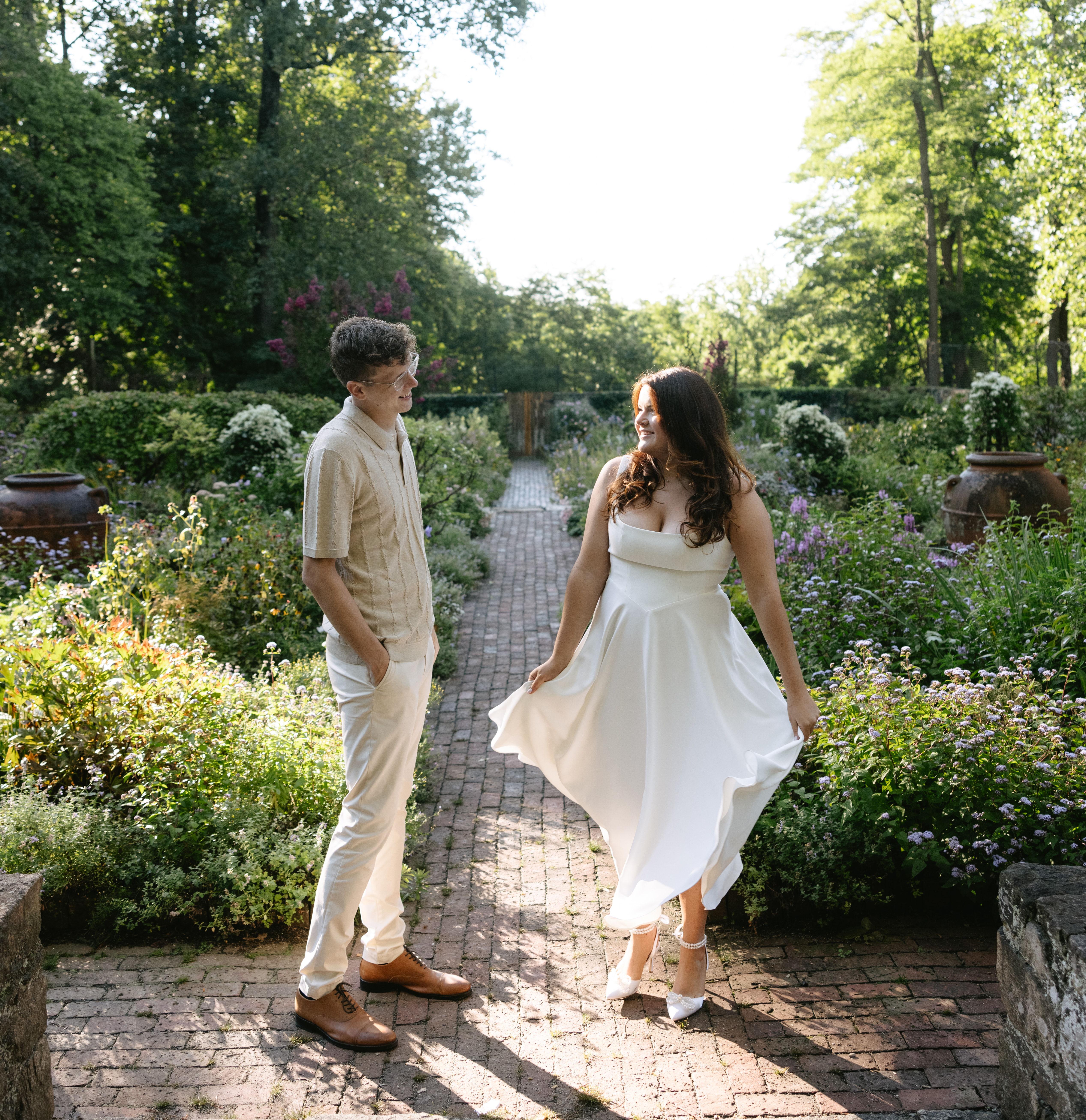 The Wedding Website of Mary Jane Olsen and Dominik Gutowski
