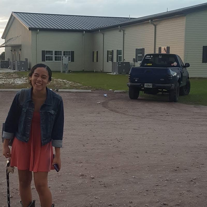 Oshean teaches Gigi how to drive stick…